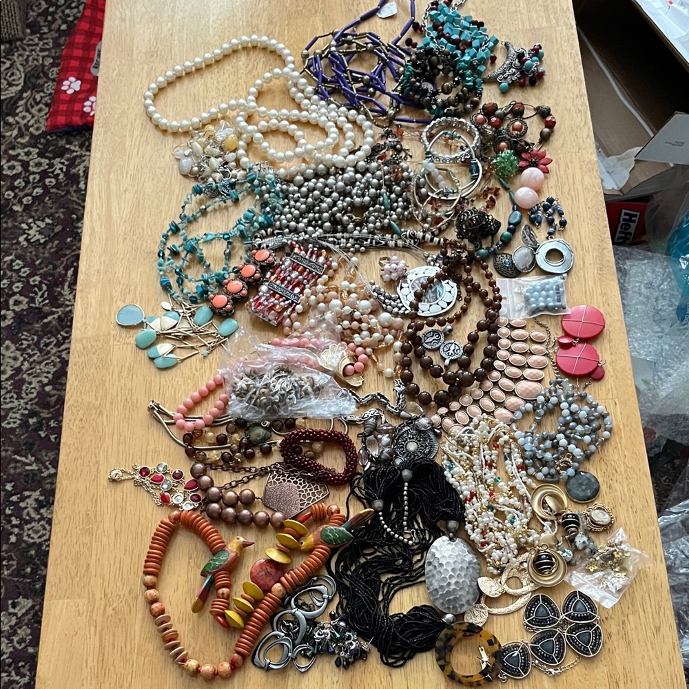 Five pounds of craft jewelry wood, acrylic, glass, stone, metal **3**